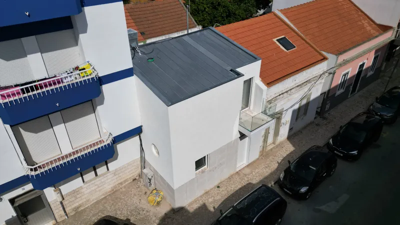 Heliodoro Salgado 28