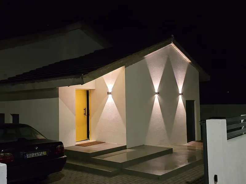 Exterior - Noite